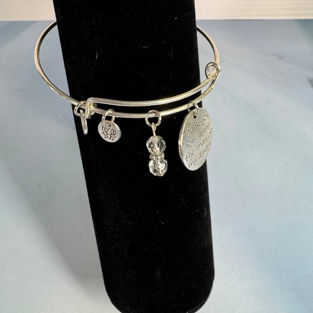 Mother-in-Law Bangle Bracelet Charm 'Thank You Raising The Man Of My Dreams' NEW